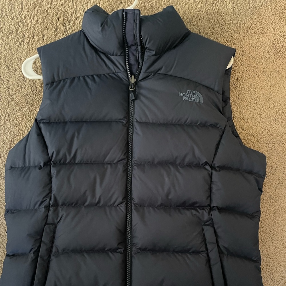 Women’s the north face vest size medium navel blue